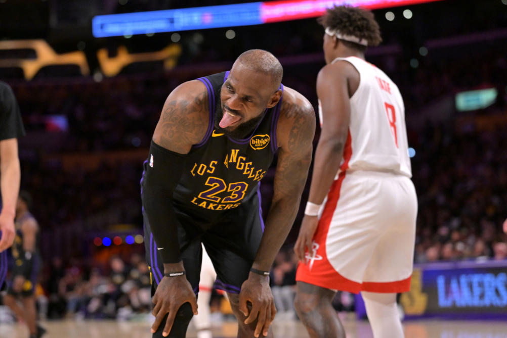 前NBA球星揭秘：湖人G5該戰(zhàn)略性放棄？雷迪克戰(zhàn)術(shù)或迎大考，火箭尊嚴(yán)之戰(zhàn)有何深意？